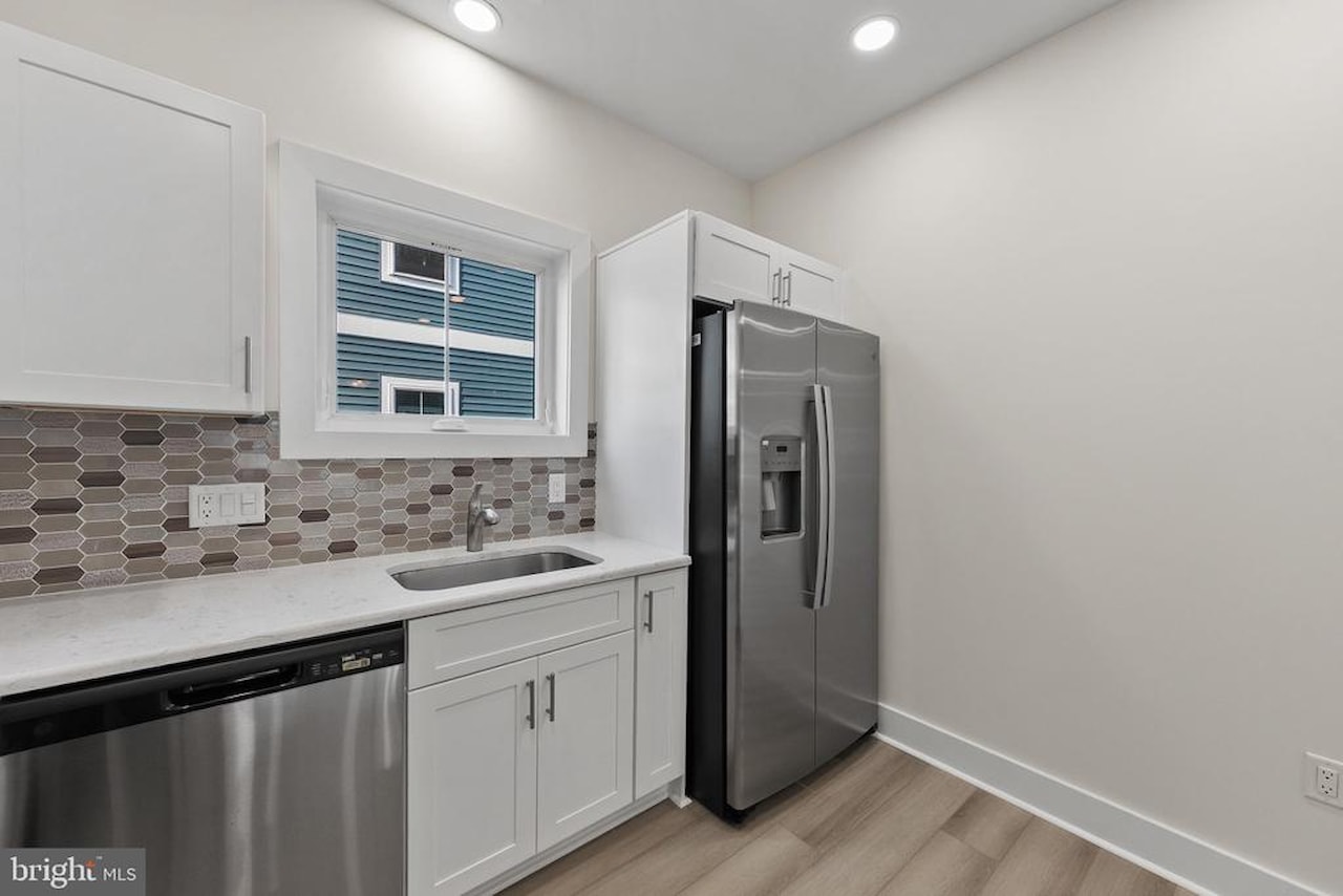  Real Estate for Sale - 106 75th St #3 in Ocean City Photo 18