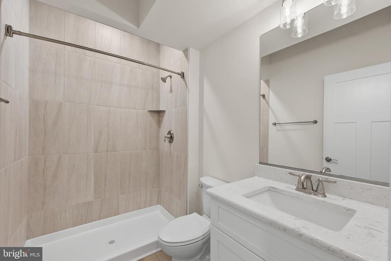  Real Estate for Sale - 106 75th St #3 in Ocean City Photo 24
