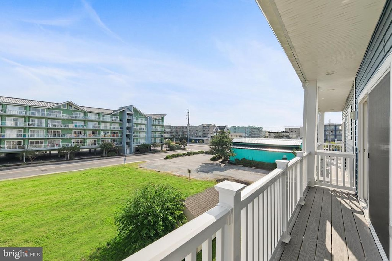  Real Estate for Sale - 106 75th St #3 in Ocean City Photo 25