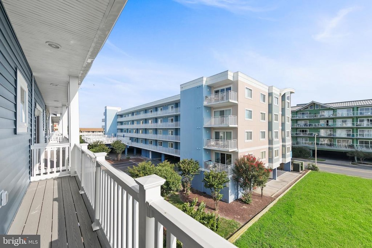  Real Estate for Sale - 106 75th St #3 in Ocean City Photo 26