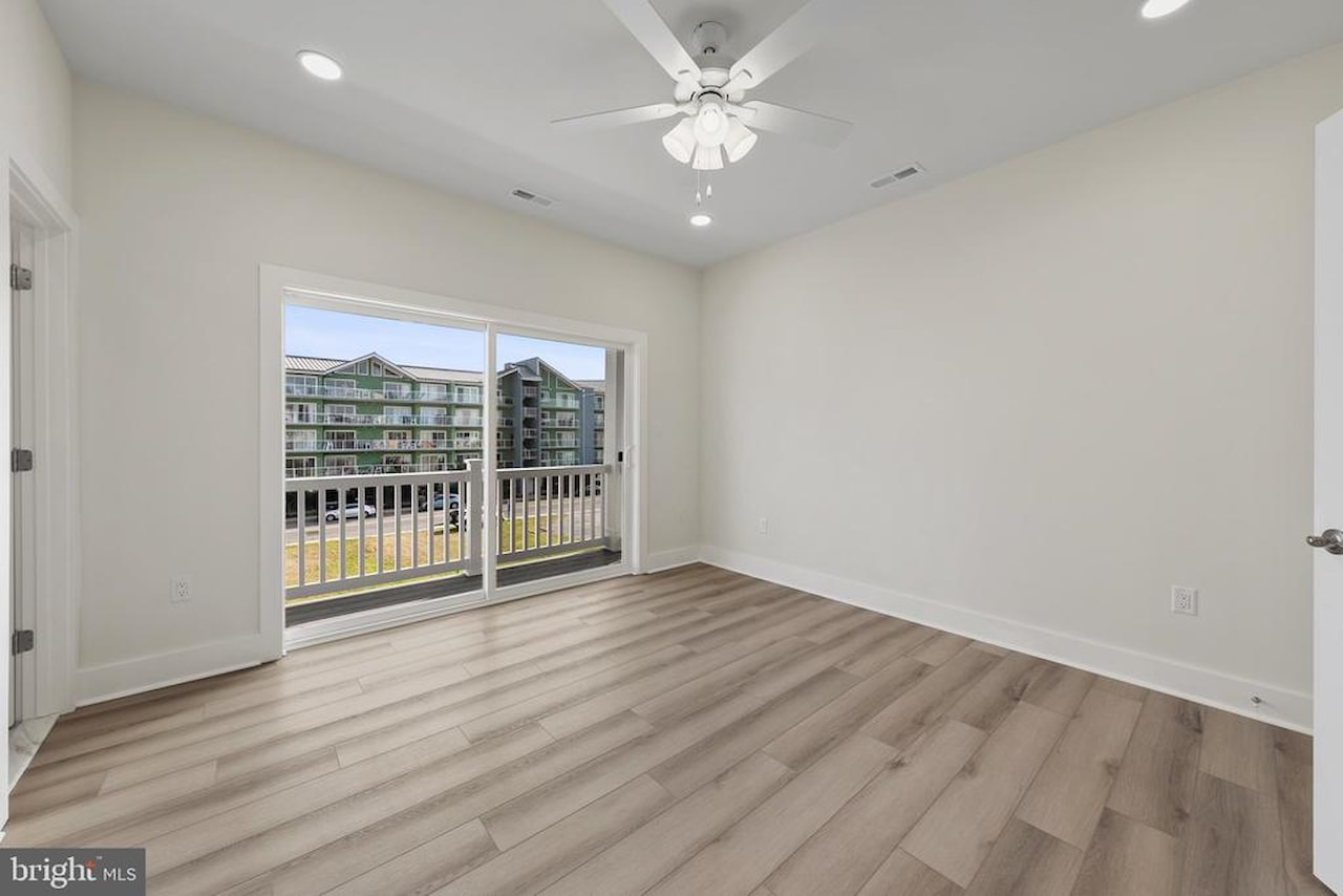  Real Estate for Sale - 106 75th St #3 in Ocean City Photo 27
