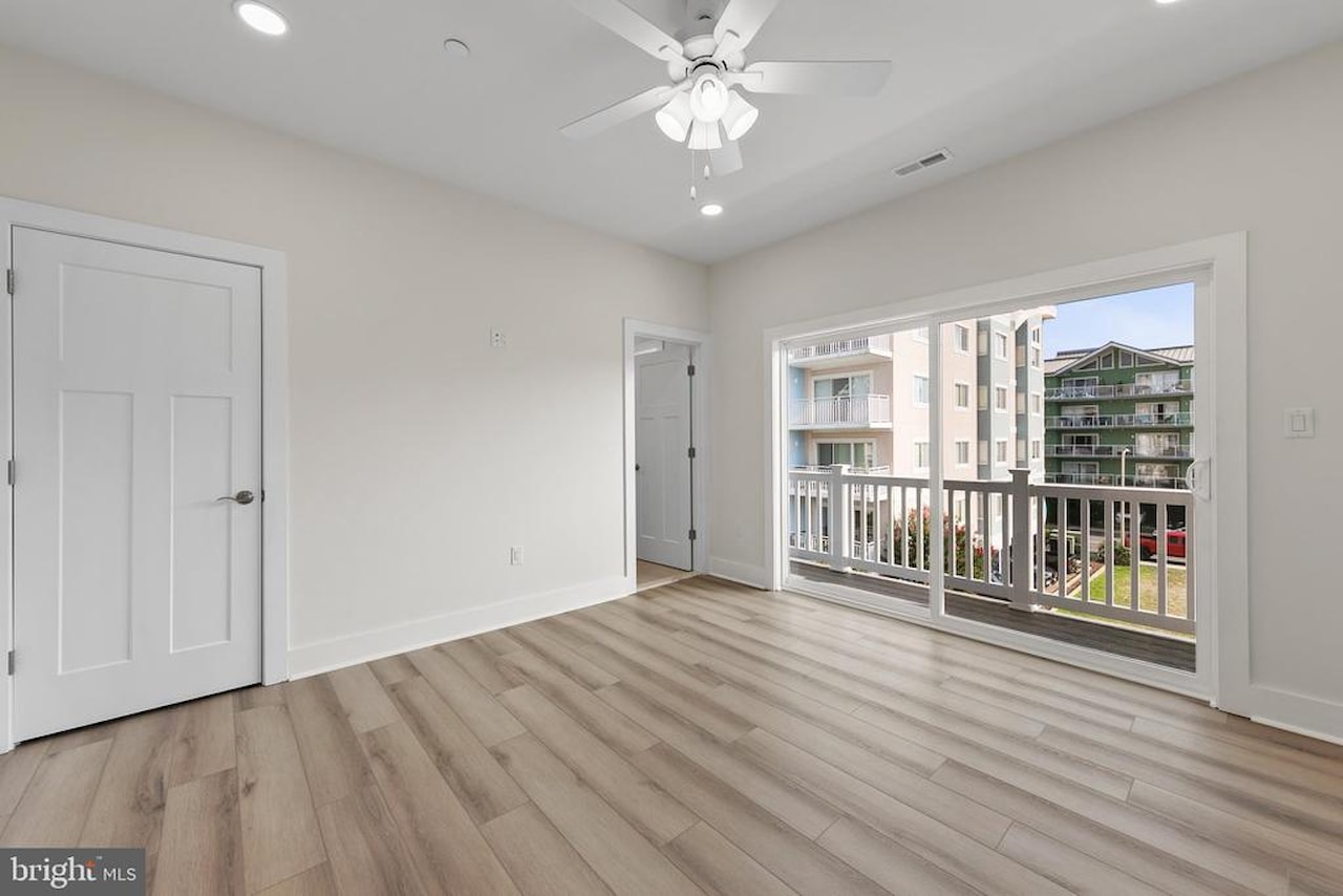  Real Estate for Sale - 106 75th St #3 in Ocean City Photo 28