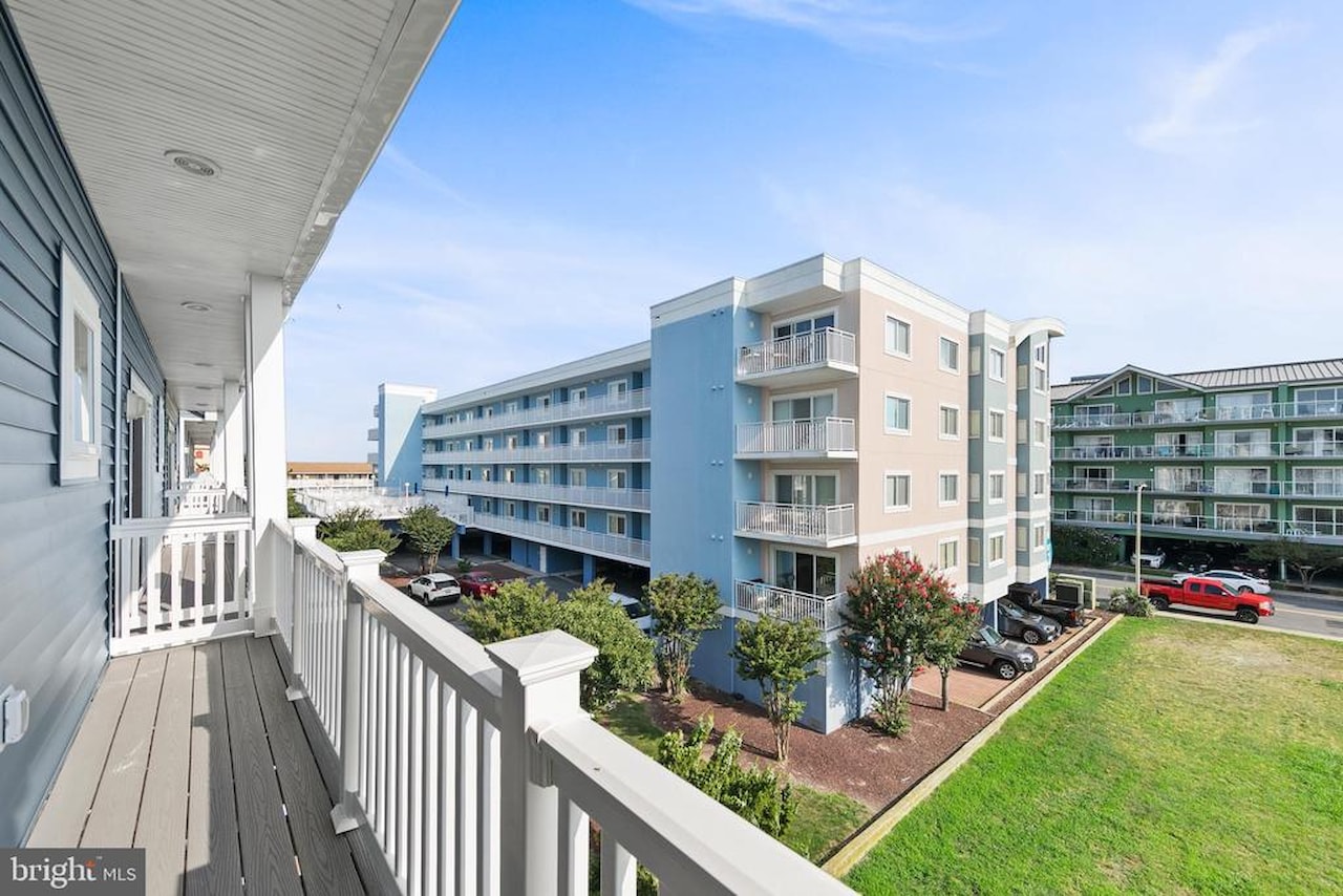  Real Estate for Sale - 106 75th St #3 in Ocean City Photo 33