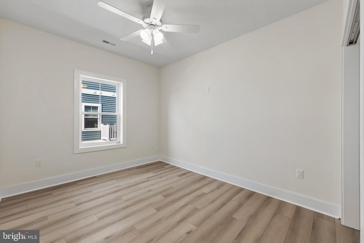  Real Estate for Sale - 106 75th St #3 in Ocean City Photo 40
