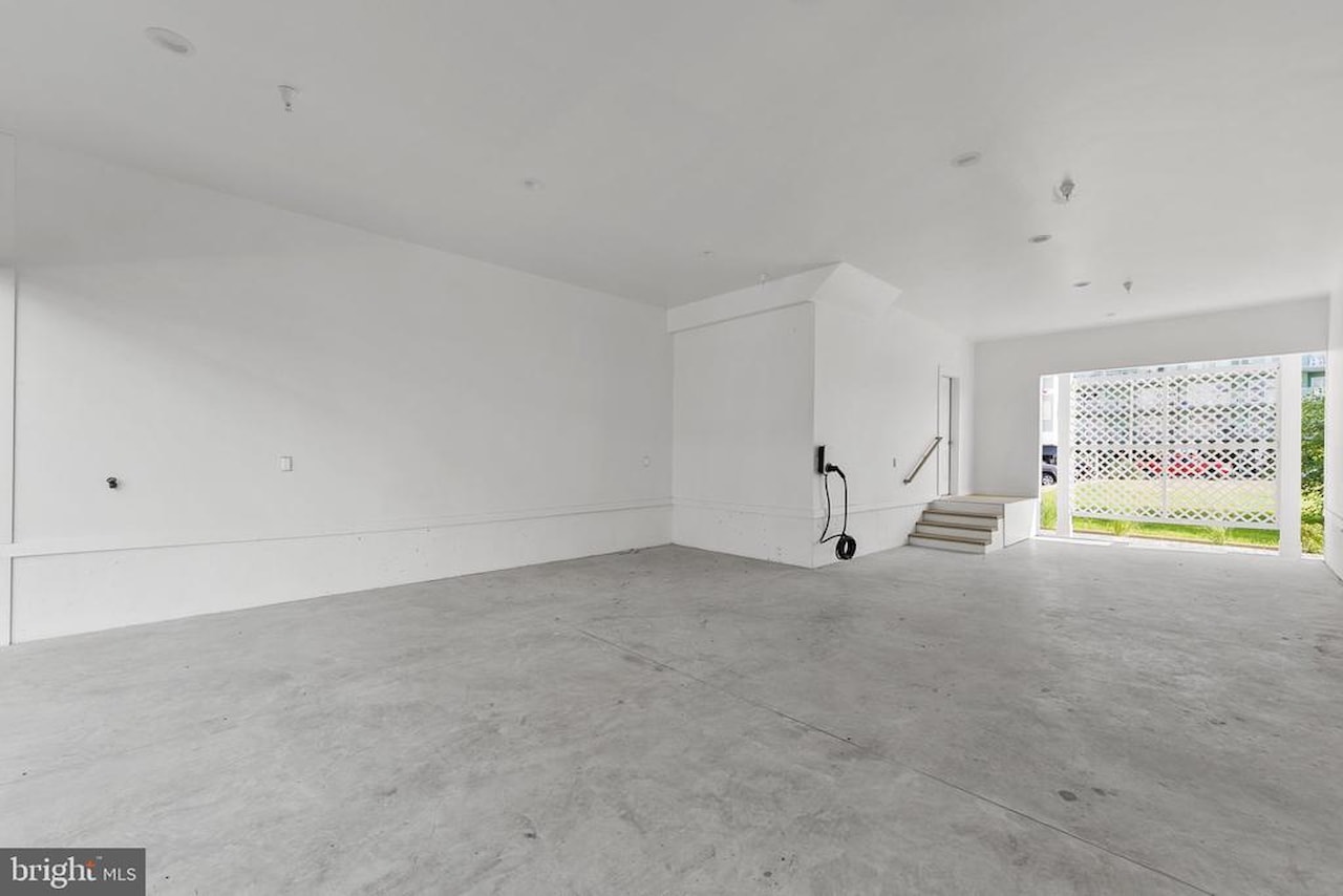  Real Estate for Sale - 106 75th St #3 in Ocean City Photo 50