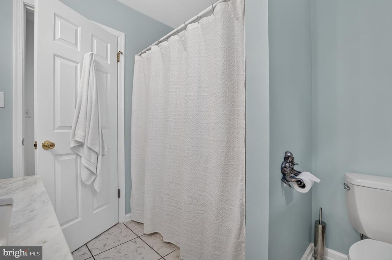  Real Estate for Sale - 11412 Quillin Way in Berlin Photo 36