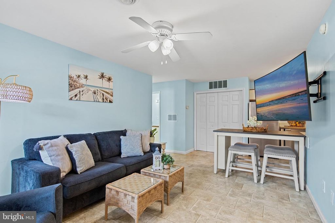 Club Ocean Villas II Real Estate for Sale - 105 120th St #84 in Ocean City Photo 8