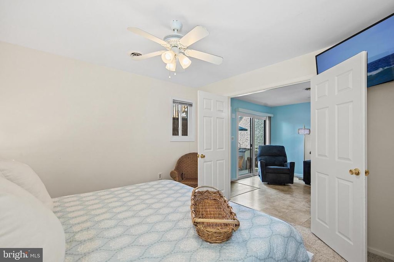 Club Ocean Villas II Real Estate for Sale - 105 120th St #84 in Ocean City Photo 18