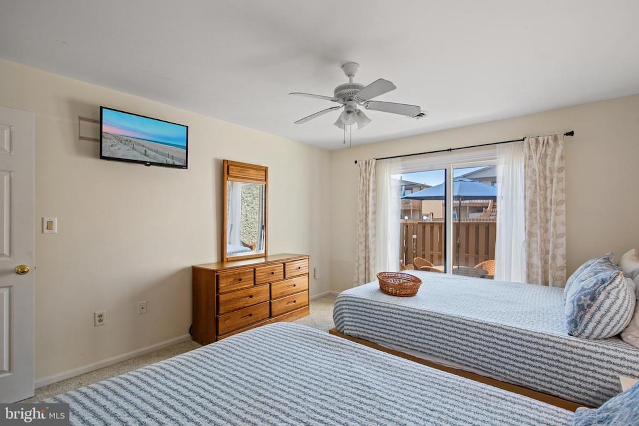 Club Ocean Villas II Real Estate for Sale - 105 120th St #84 in Ocean City Photo 25