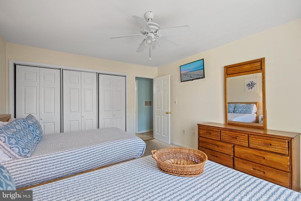Club Ocean Villas II Real Estate for Sale - 105 120th St #84 in Ocean City Photo 26