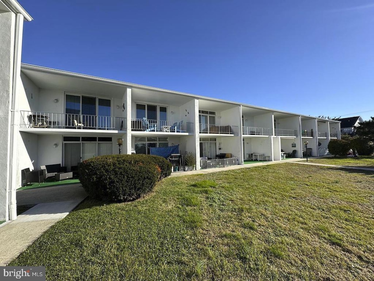 Bay Colony Real Estate for Sale - 2701 Sparrow Ln #16 in Ocean City