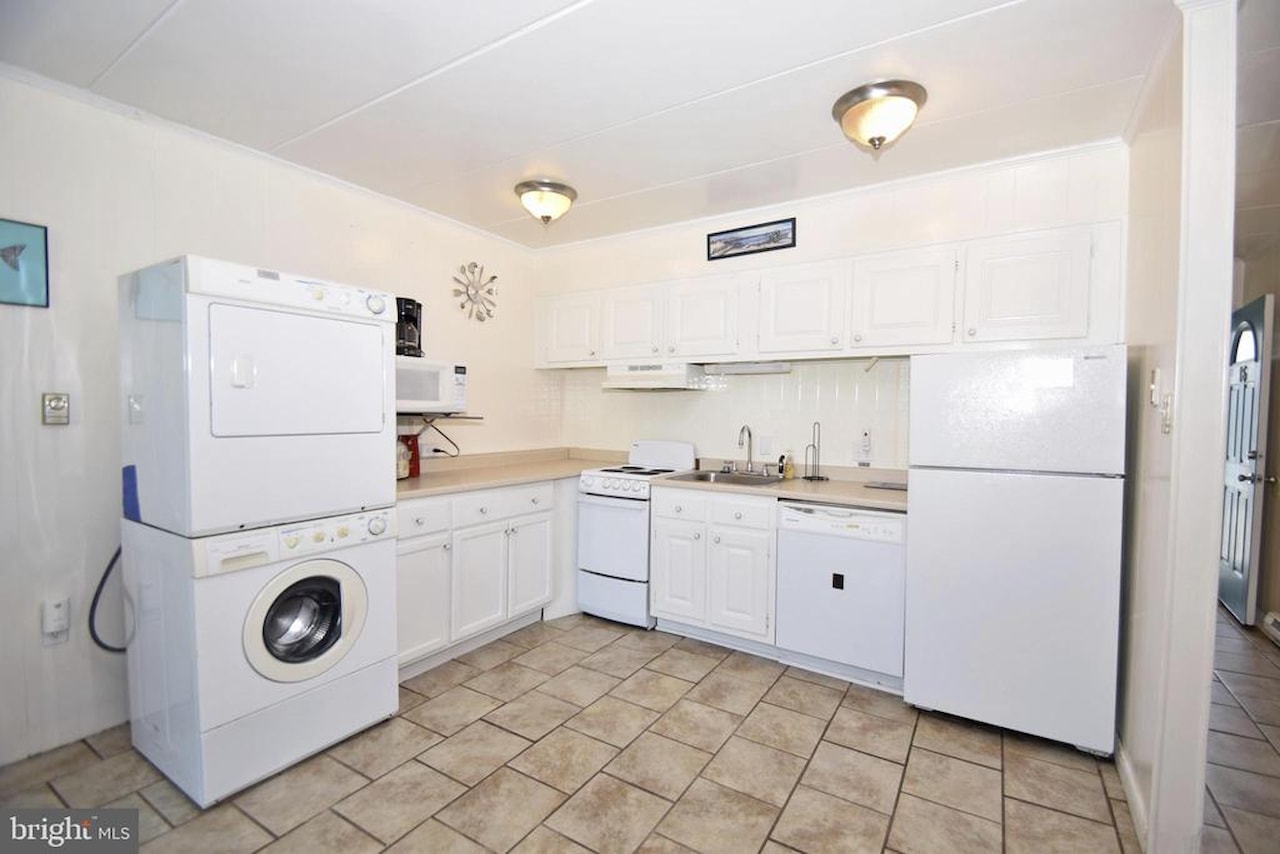 Bay Colony Real Estate for Sale - 2701 Sparrow Ln #16 in Ocean City Photo 7