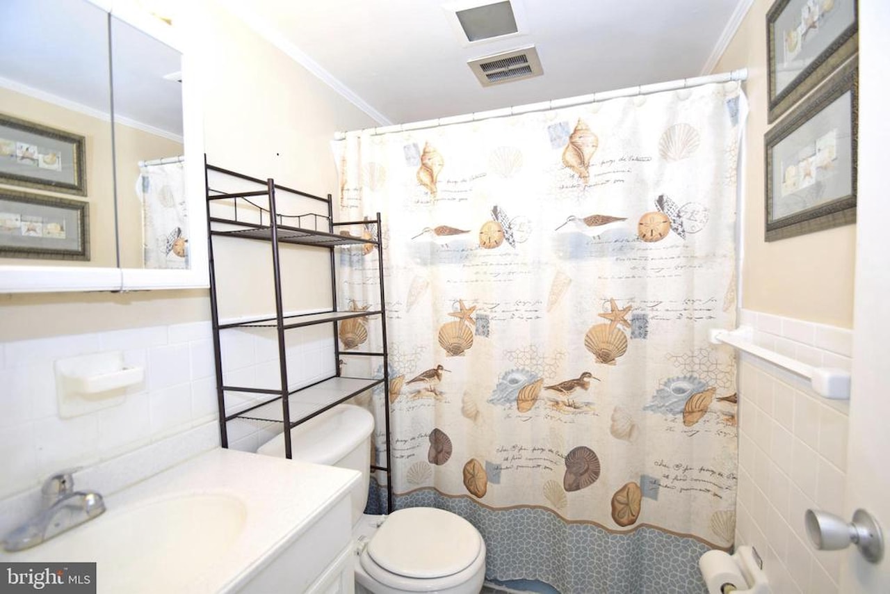 Bay Colony Real Estate for Sale - 2701 Sparrow Ln #16 in Ocean City Photo 11