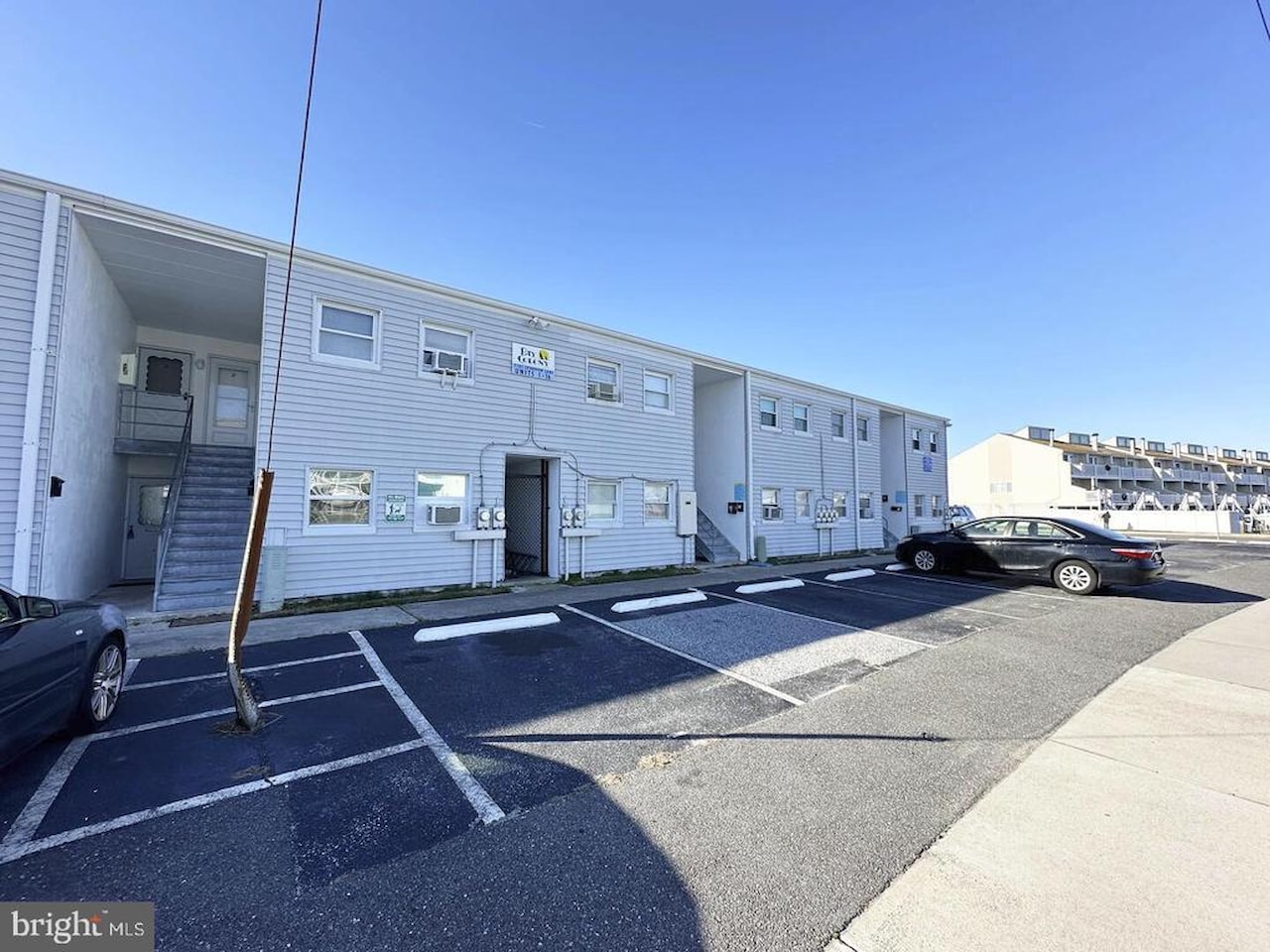 Bay Colony Real Estate for Sale - 2701 Sparrow Ln #16 in Ocean City Photo 12