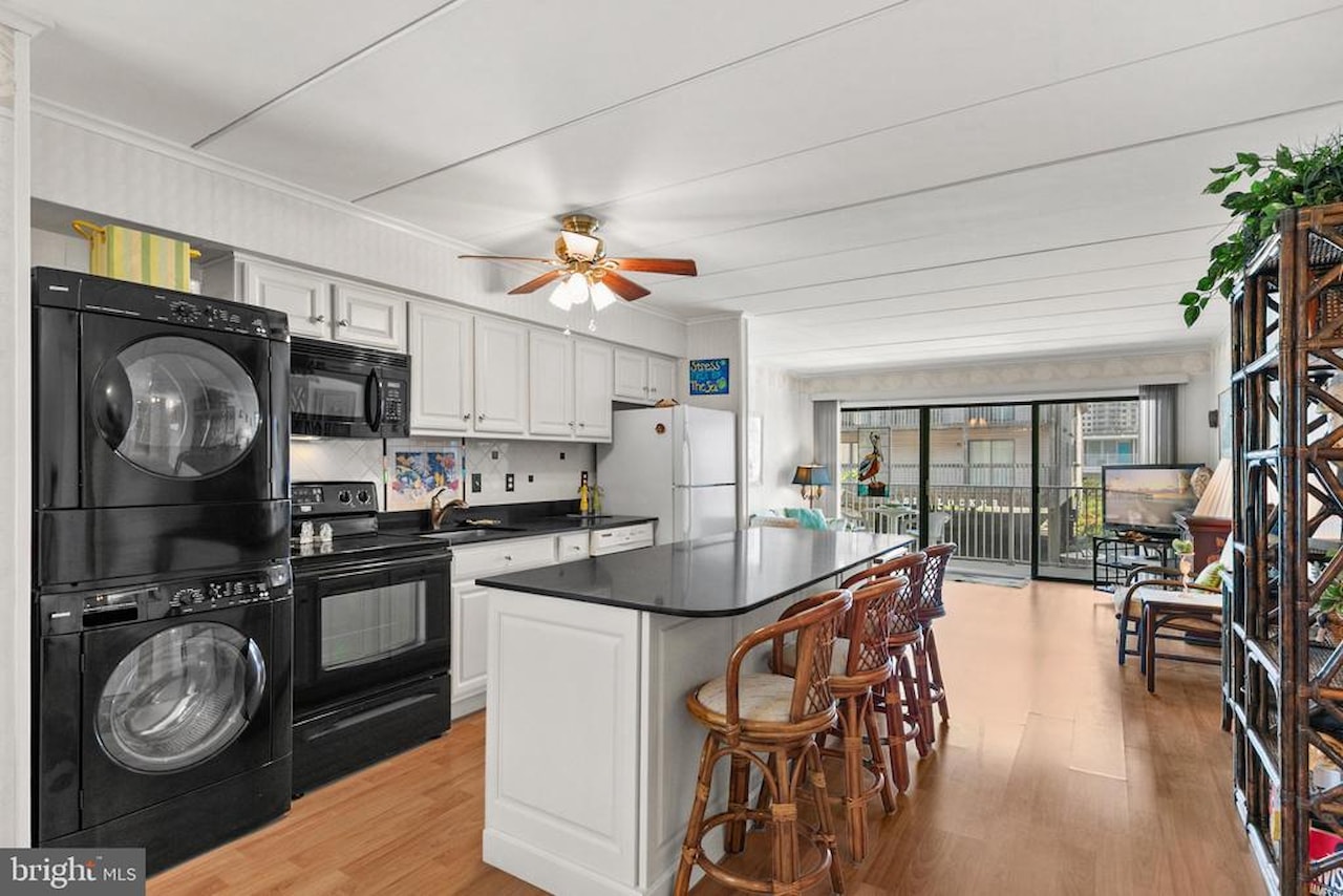 Tons Of Fun Real Estate for Sale - 5 44th St #102 in Ocean City Photo 4