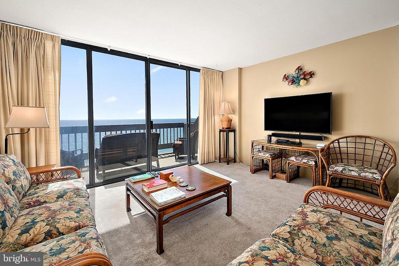 Century 1 Real Estate for Sale - 9900 Coastal Hwy #1604 in Ocean City Photo 6