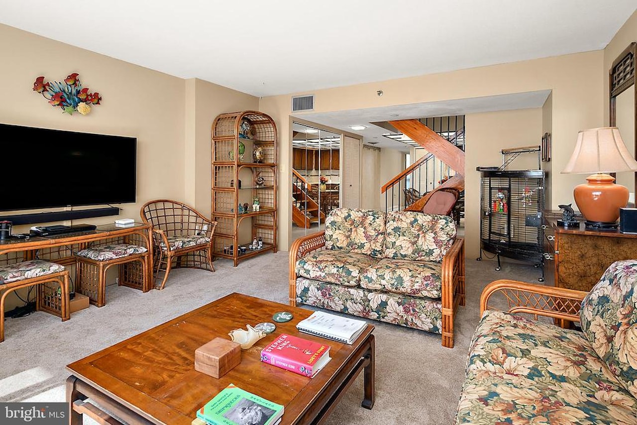 Century 1 Real Estate for Sale - 9900 Coastal Hwy #1604 in Ocean City Photo 18