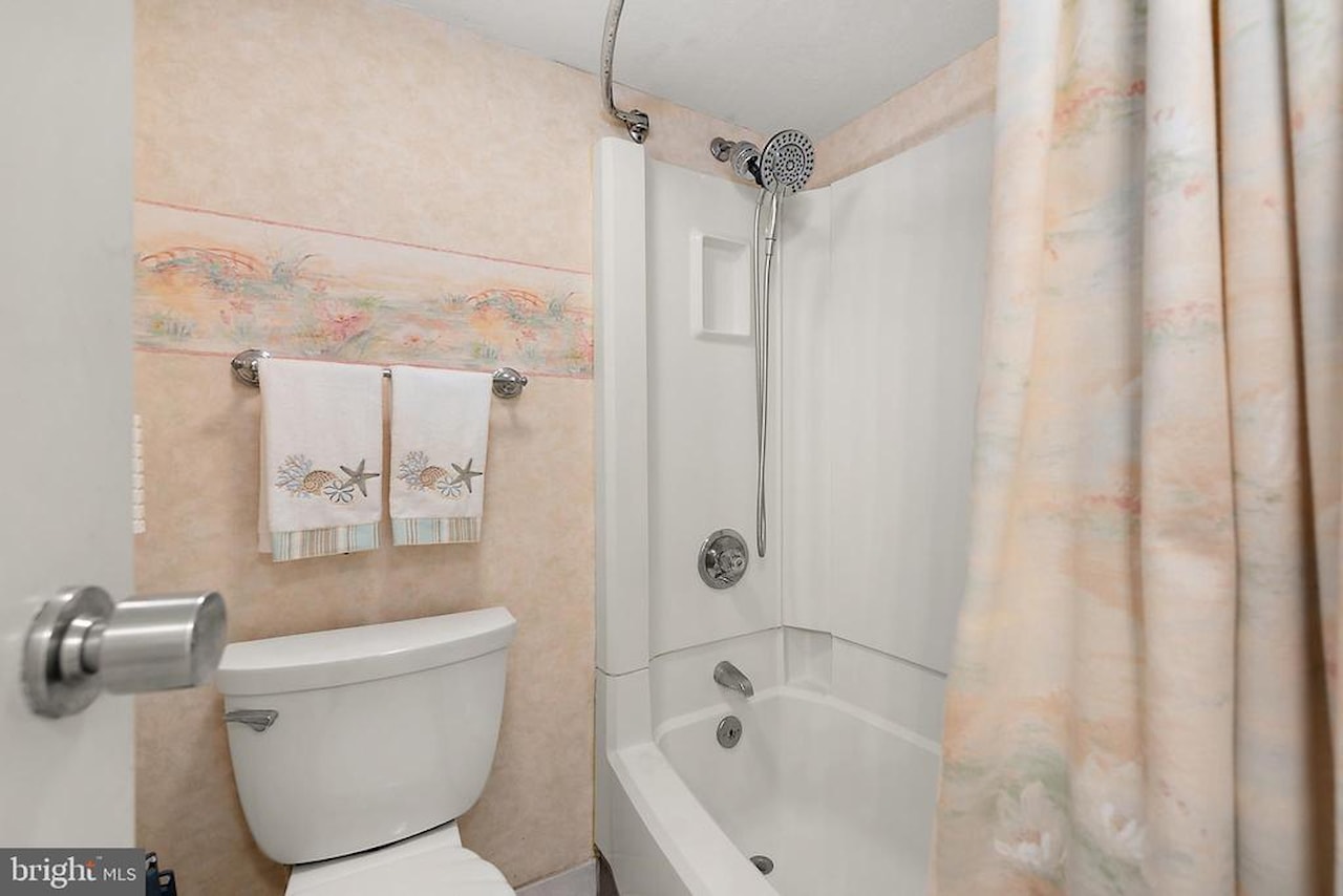 Century 1 Real Estate for Sale - 9900 Coastal Hwy #1604 in Ocean City Photo 38