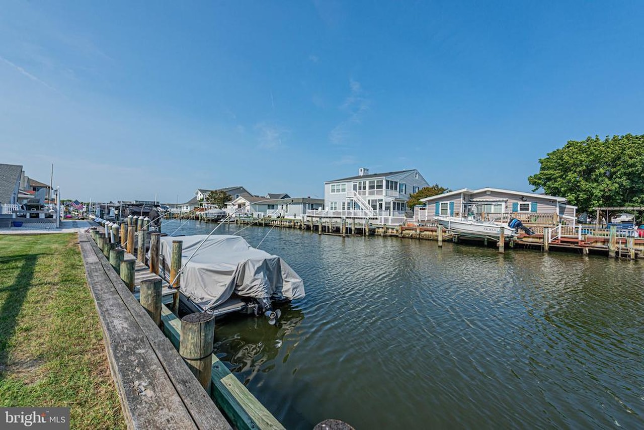  Real Estate for Sale - 10612 Pine Needle Rd in Ocean City Photo 28