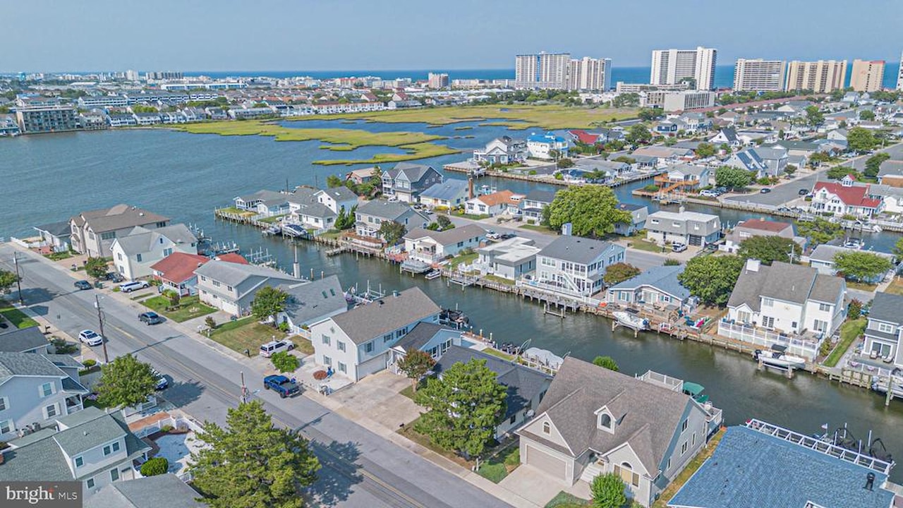  Real Estate for Sale - 10612 Pine Needle Rd in Ocean City Photo 36