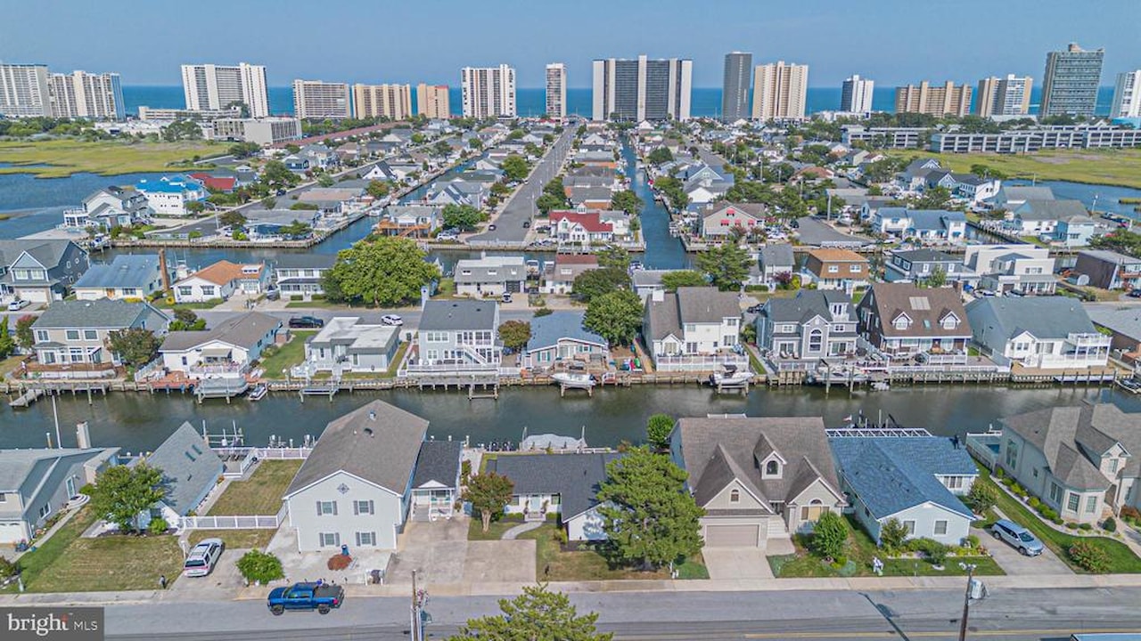  Real Estate for Sale - 10612 Pine Needle Rd in Ocean City Photo 37