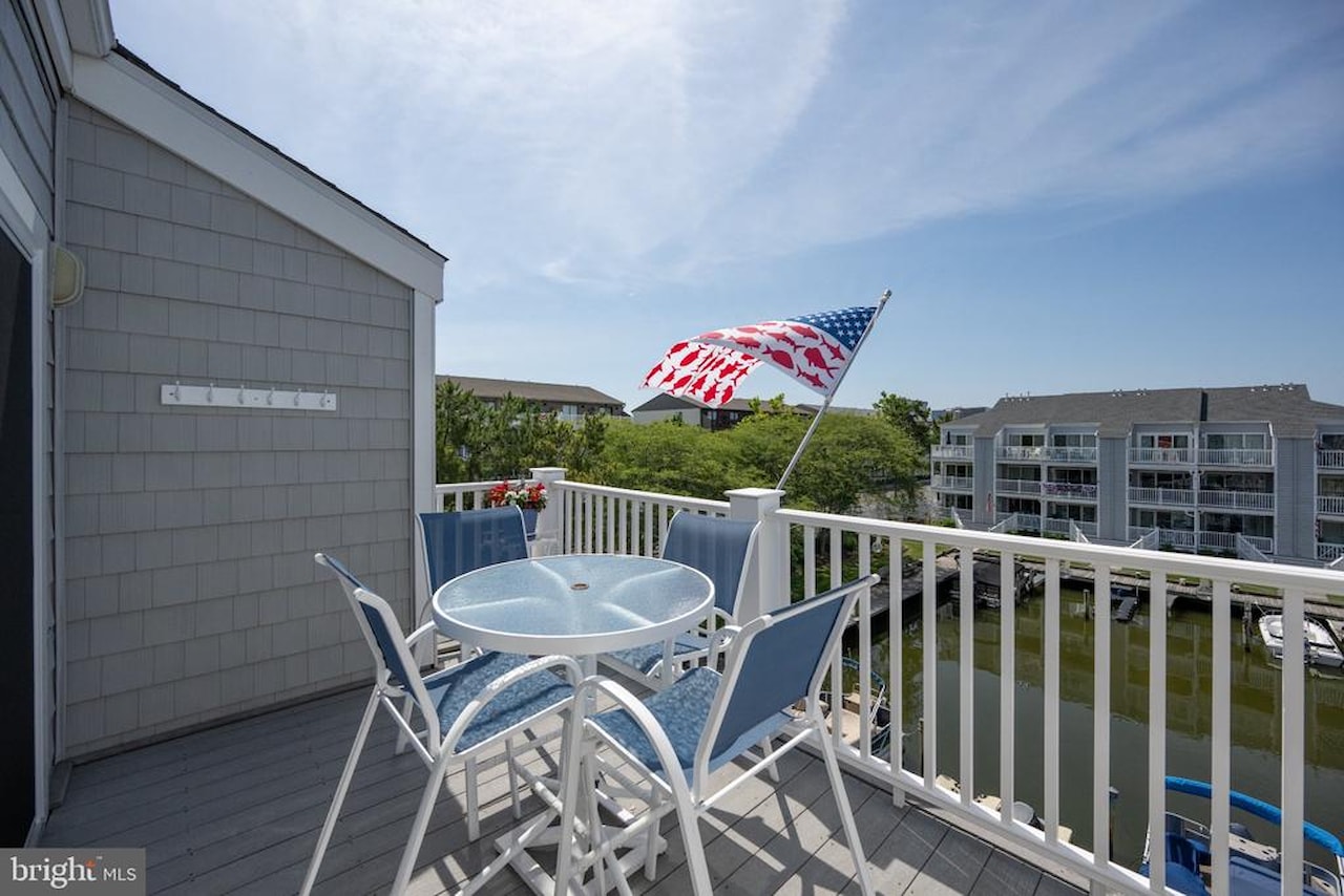 Hidden Harbour IV Bldgs O - R Real Estate for Sale - 12401 Jamaica Ave #360O1 in Ocean City Photo 2