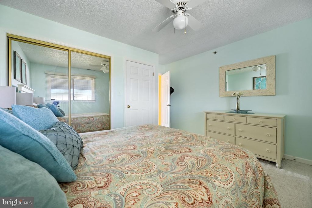 Hidden Harbour IV Bldgs O - R Real Estate for Sale - 12401 Jamaica Ave #360O1 in Ocean City Photo 17
