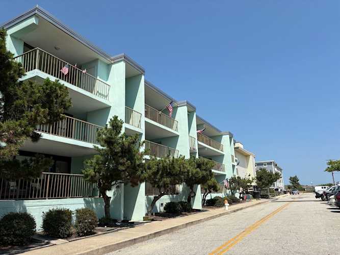 Sea Lodge Real Estate for Sale - 14 68th St #305 in Ocean City Photo 1