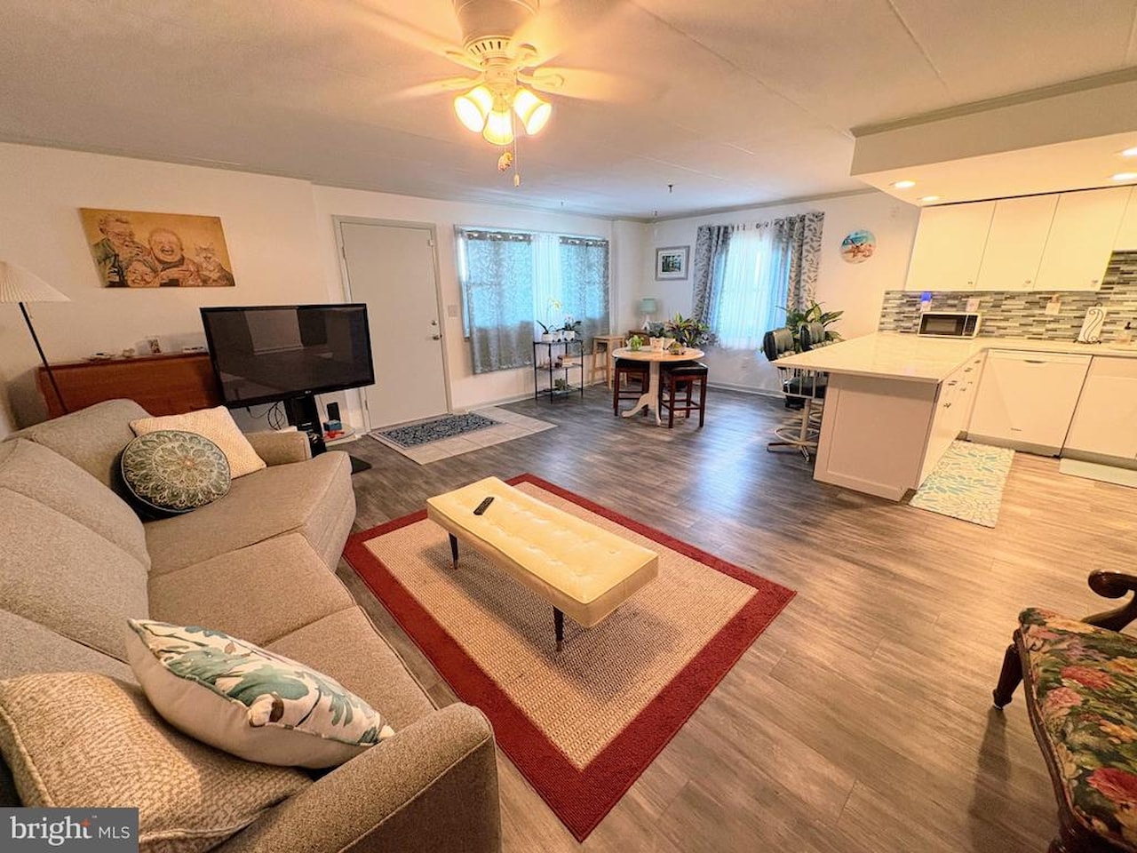 Sea Lodge Real Estate for Sale - 14 68th St #305 in Ocean City Photo 3