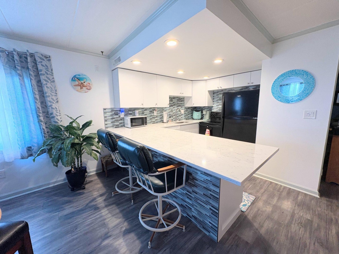 Sea Lodge Real Estate for Sale - 14 68th St #305 in Ocean City Photo 5