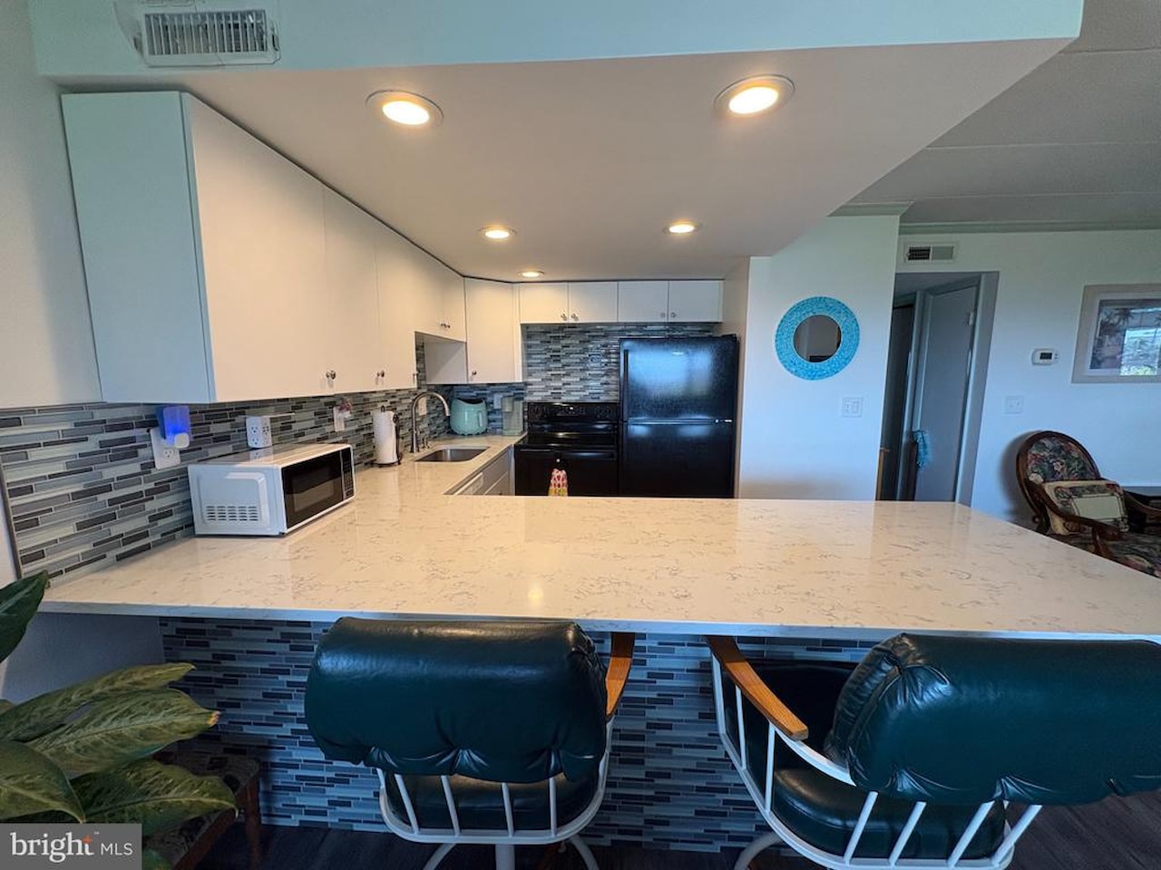 Sea Lodge Real Estate for Sale - 14 68th St #305 in Ocean City Photo 6