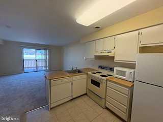Jockey Beach Club Real Estate for Sale - 101 123rd St #384C in Ocean City Photo 5