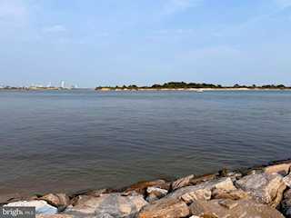  Real Estate for Sale - 9628 Oceanview Lane in Ocean City Photo 3